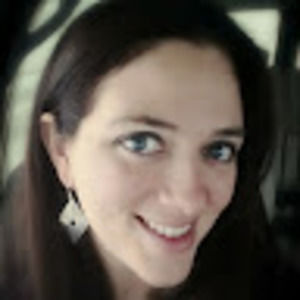 Meet your Posher, Charissa